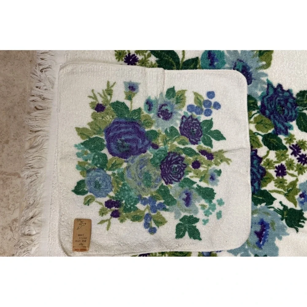 Vintage Blue Floral Bath Towel Set Treasure Island Fringe Hand & Bath Towels